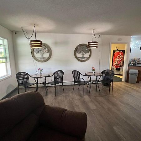 Ladysmith Northwoods Motel المظهر الخارجي الصورة