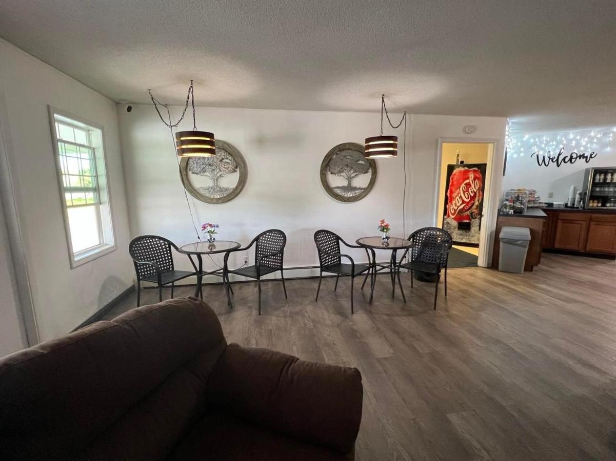 Ladysmith Northwoods Motel المظهر الخارجي الصورة