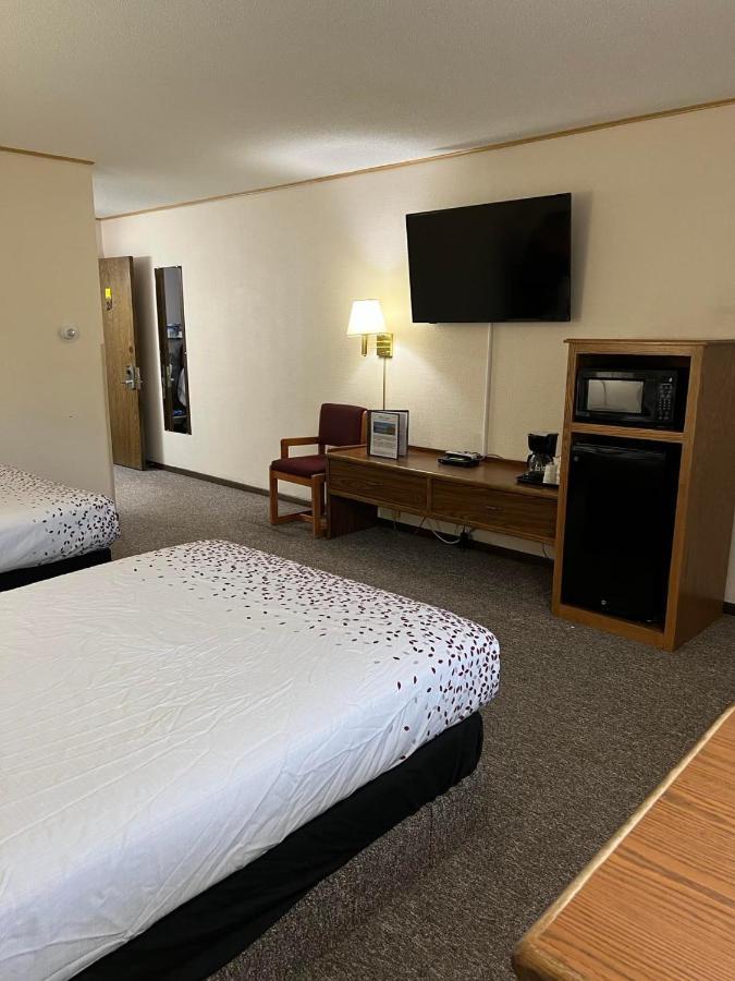 Ladysmith Northwoods Motel المظهر الخارجي الصورة